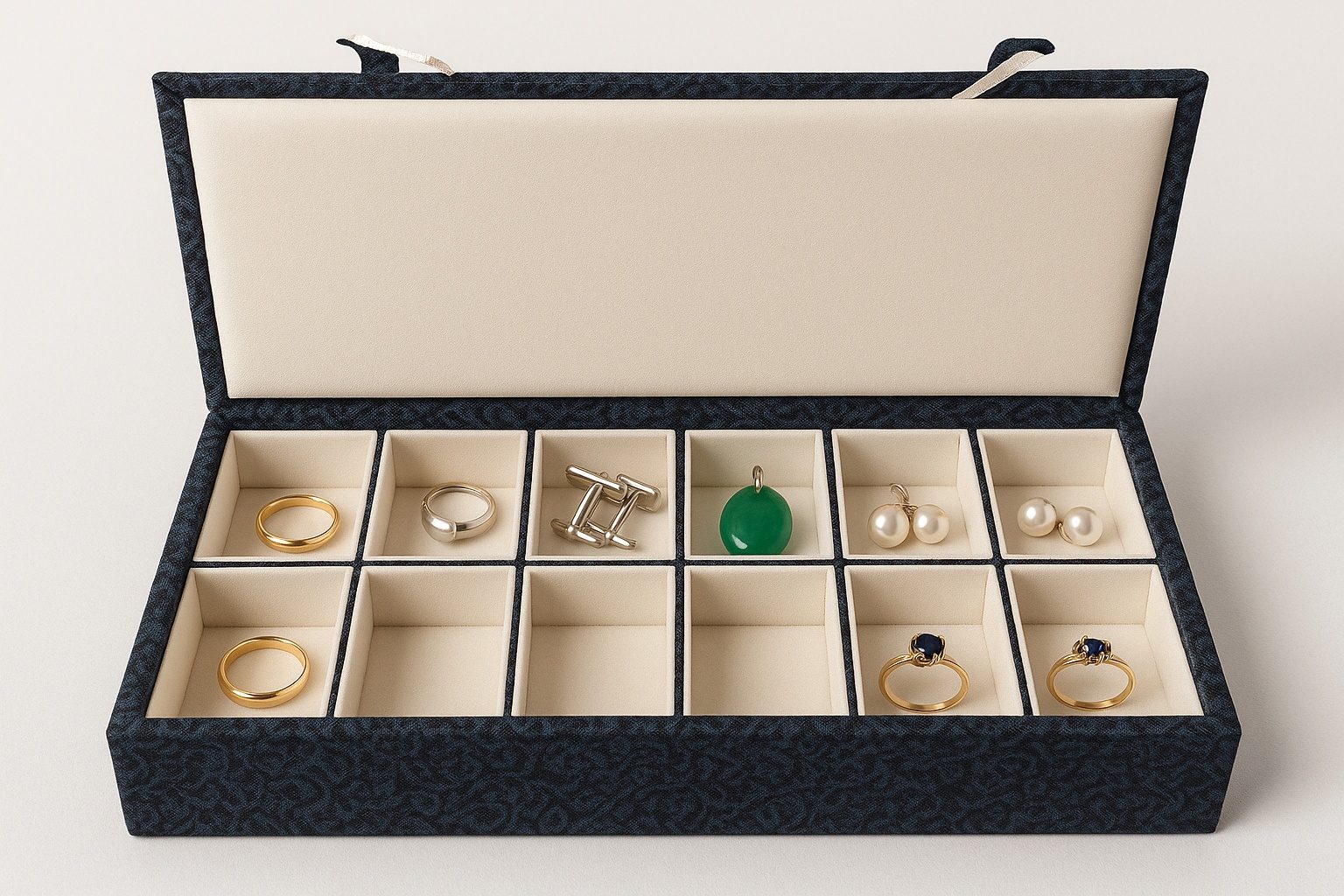 Jewelry storage